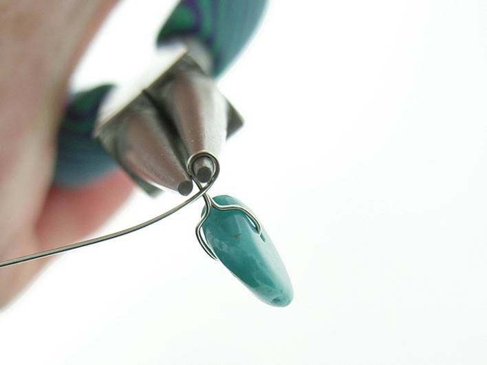 Wire Wrapping a Bead Kernowcraft